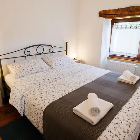 Hisa Jakob Apartment Crni Kal