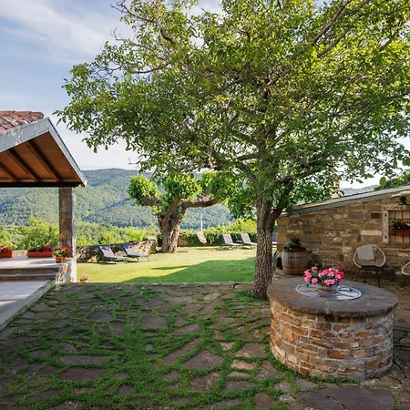 아파트 Hisa Jakob *